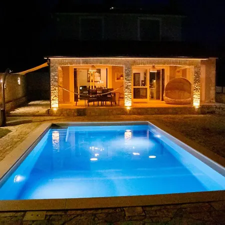 别墅 Miriam Matohanci